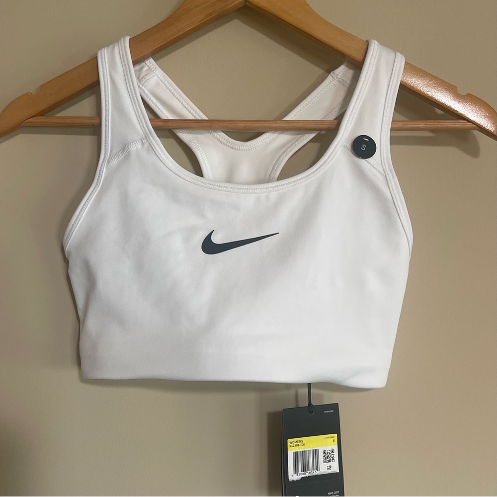 Nike Pro Swoosh Medium Support Sports Bra for Training - Picture 2 of 11